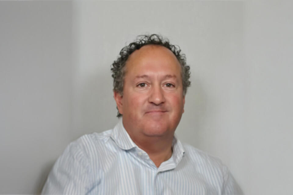 Jaap Van Zomeren. Head of MDM TDM & OPS Reporting, ASML.